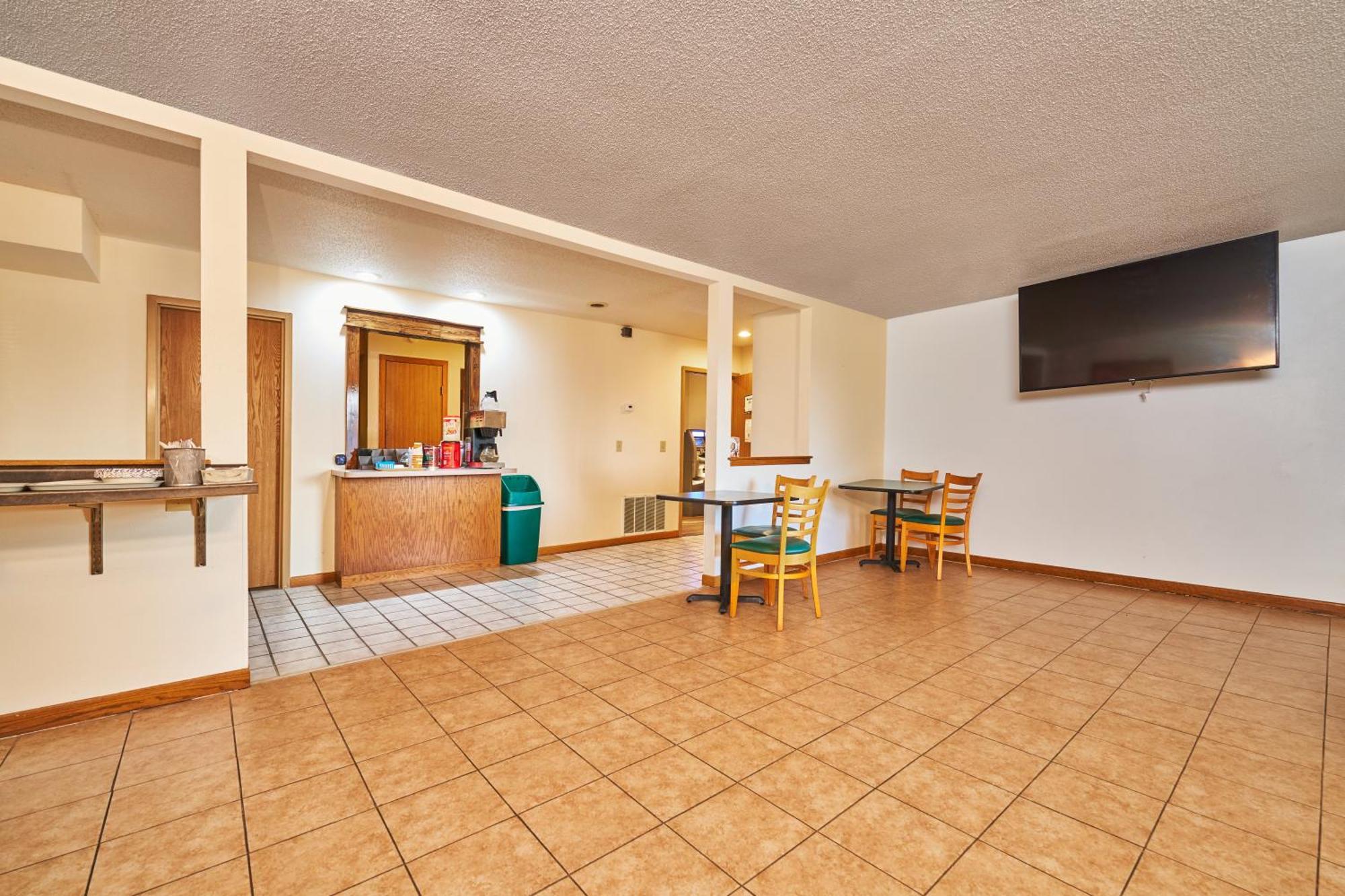 Econo Lodge Maquoketa Εξωτερικό φωτογραφία